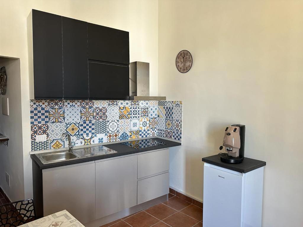 7 Cannelle Guest House Ισέρνια Εξωτερικό φωτογραφία